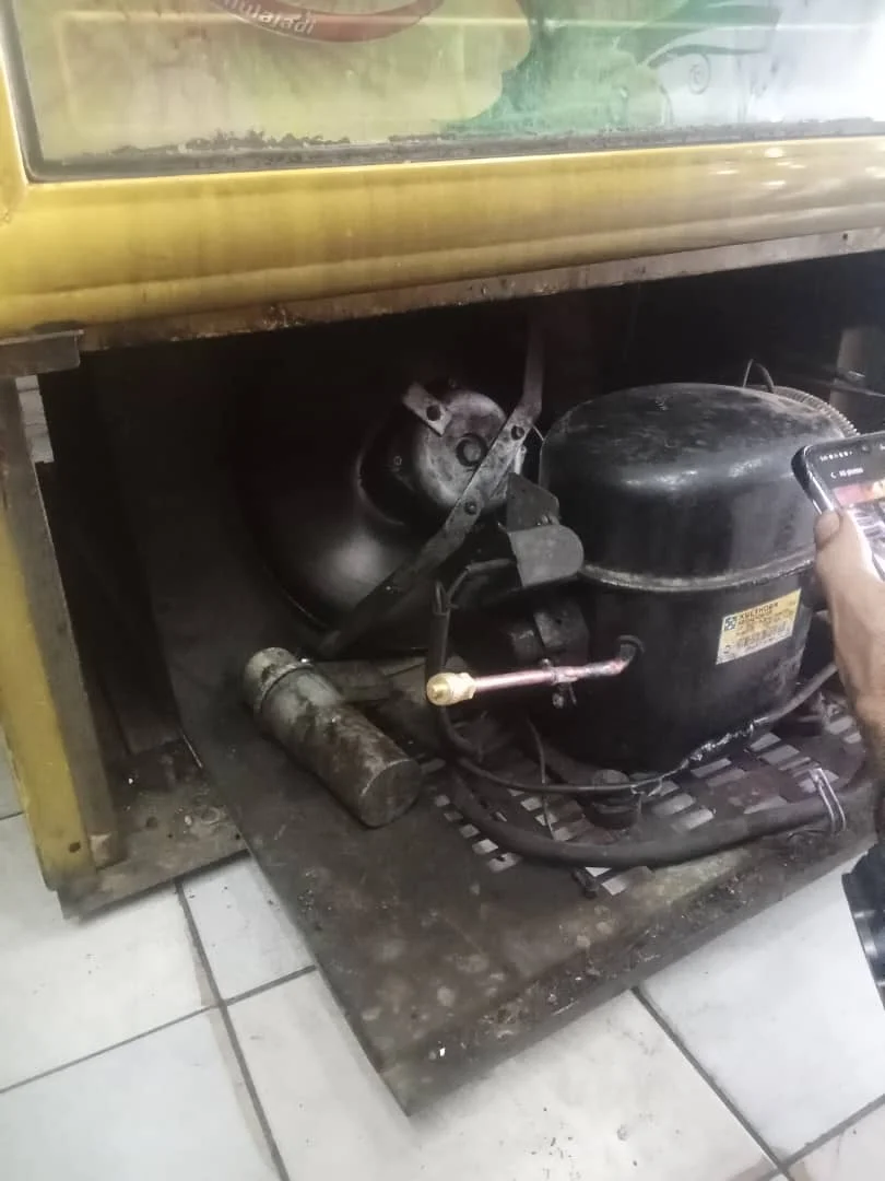 Trusted commercial refrigerator emergency repair service